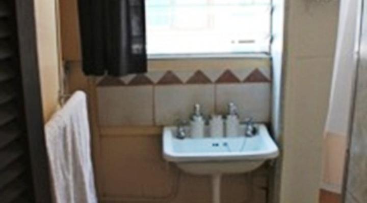 What A Pleasure Houseboat