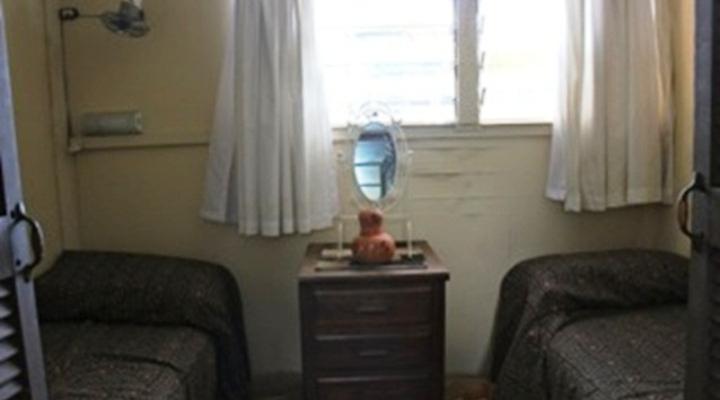 What A Pleasure Houseboat