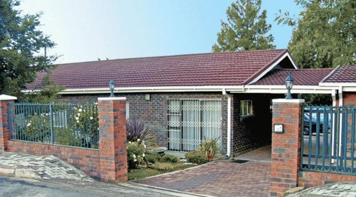 Phokeng Gardens Bed and Breakfast