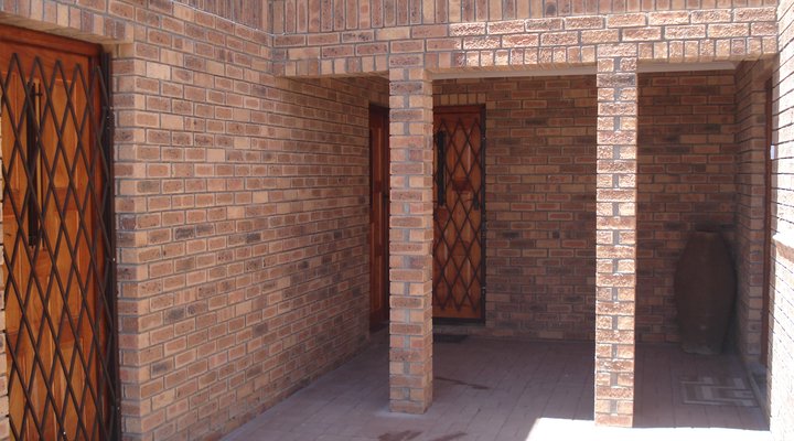 Beach House Accommodation - Stella Vista Flat 3 