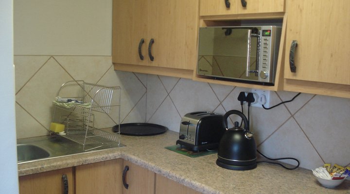 Beach House Accommodation - Stella Vista Flat 3 