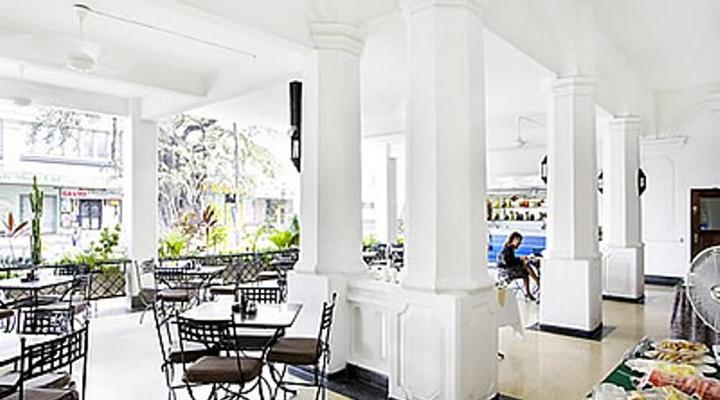 Sentrim Castle Royal Hotel - Mombasa