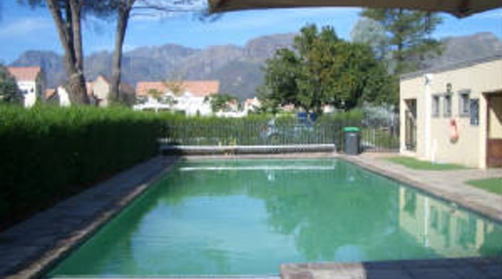 Paarlgolf Self-catering Holiday Home