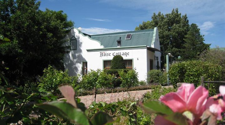 Montagu Villas