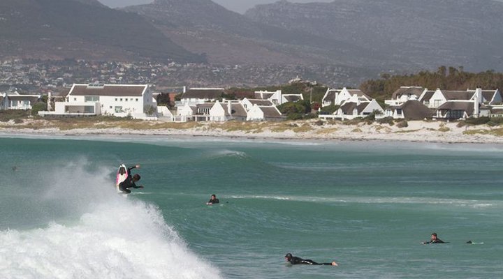 Guinea Fowl House B & B