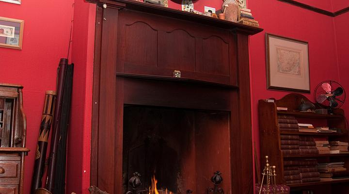 Waylands Country House