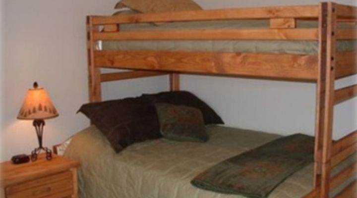 Asante Animal Farm Getaway