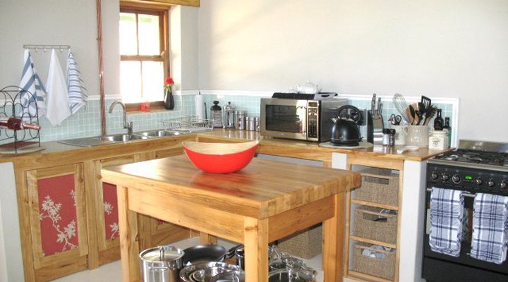 Aviator Hangar House