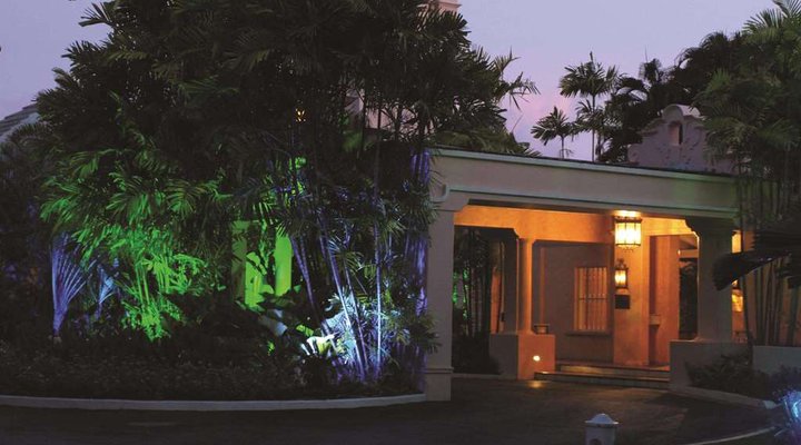 Fairmont Royal Pavilion