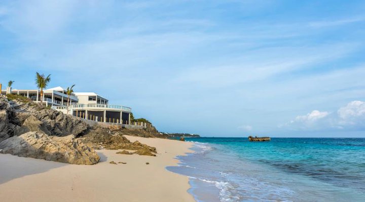 The Loren at Pink Beach