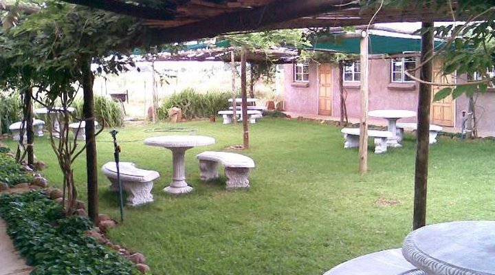 Aanwins Budget Stays