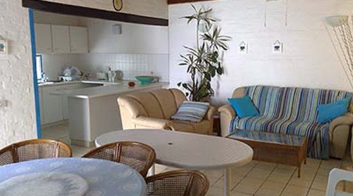 4 Thira Santorini