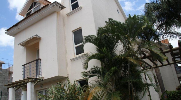 Villa Filao