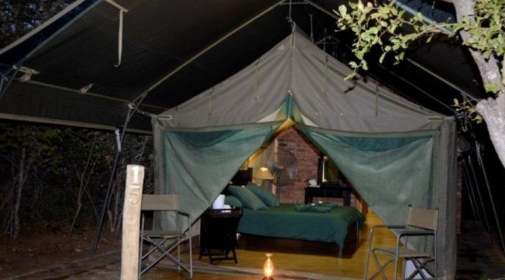 Tshukudu Safaris - Marula Camp