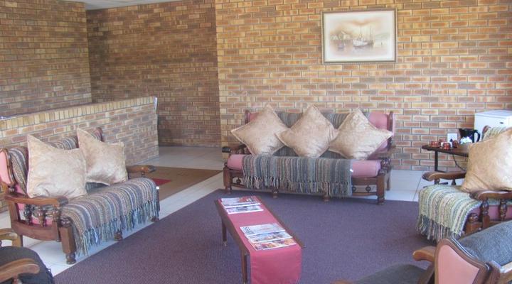 Mgwalana River Lodge