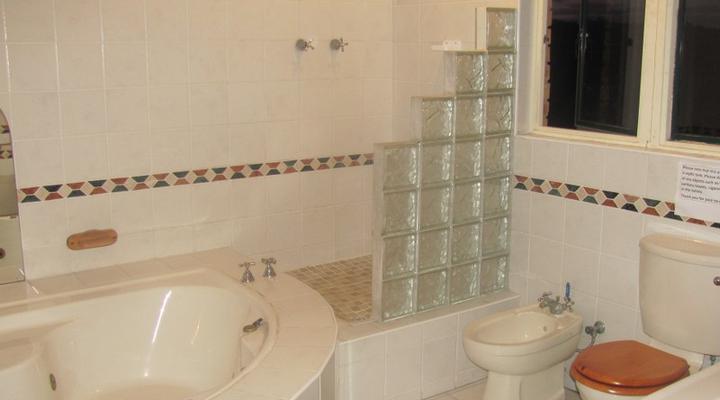 Mgwalana River Lodge