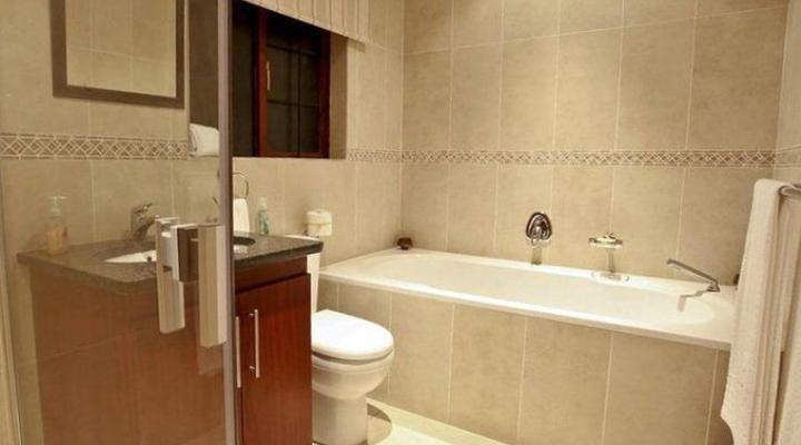 Dubula Mangi Safari Lodge