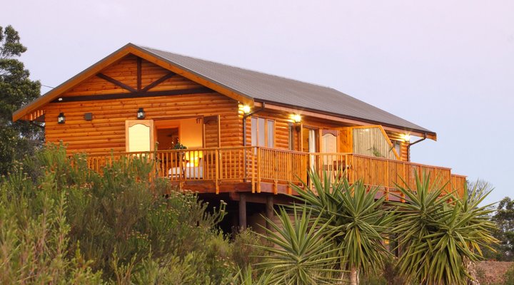 Ke Nako Lodges