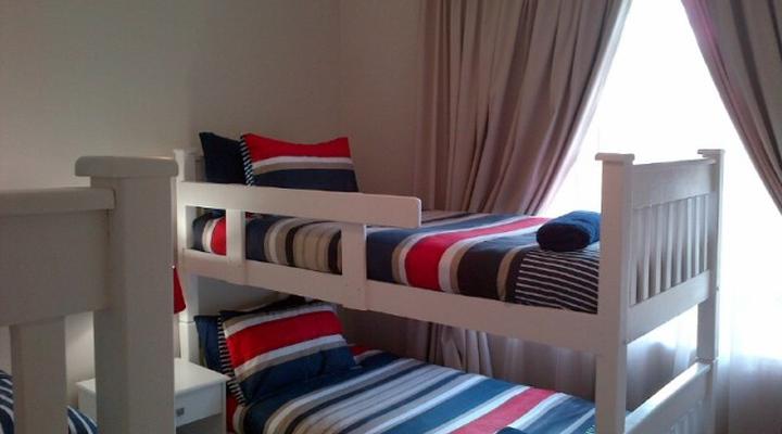 Stunning Uvongo Main Beach Penthouses