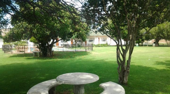 The White House Guest Lodge