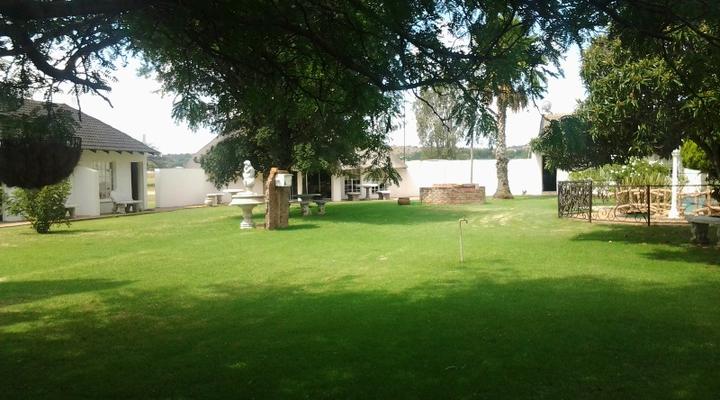 The White House Guest Lodge