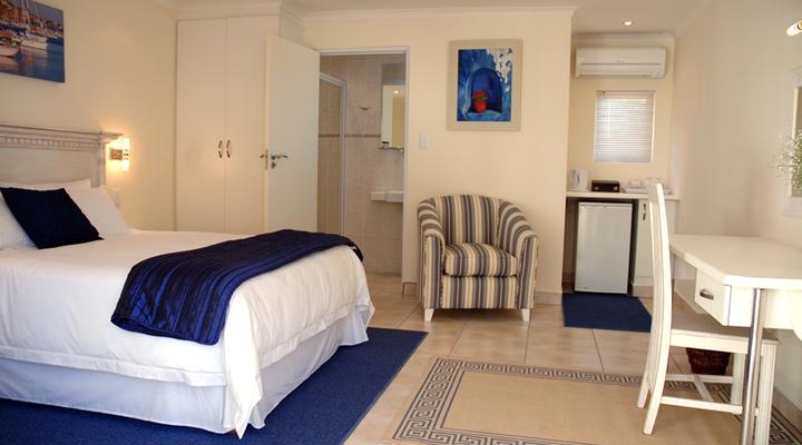 Santorini Guest House