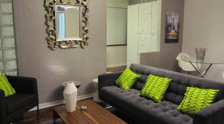 11 Red Mandarins Apartment No.2