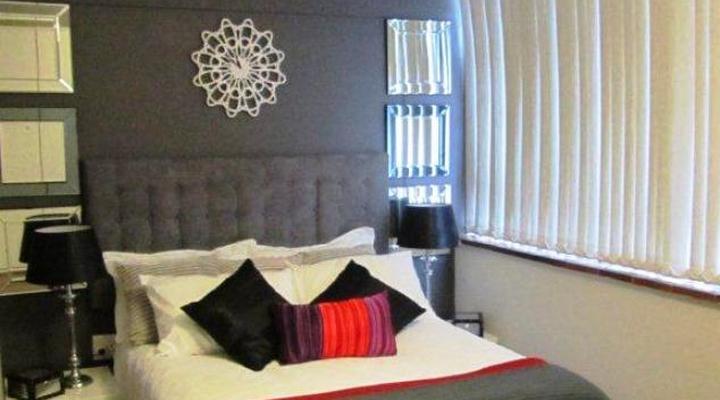 11 Red Mandarins Apartment No.2