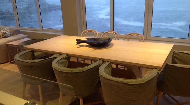 Bantry Bay Jewel on the Rocks