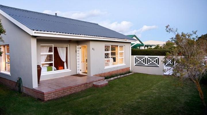 Barking Beach Cottage