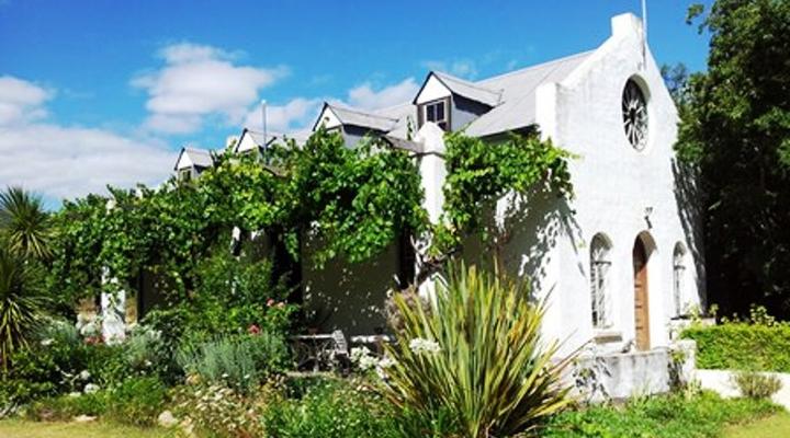 Almondbury Guest Farm