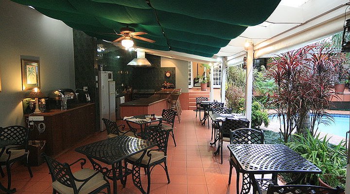 Chelsea Villa Guest House