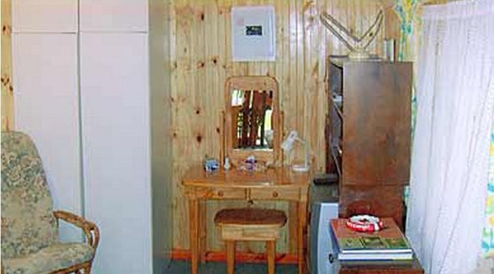 Midlands Cozy Cabins