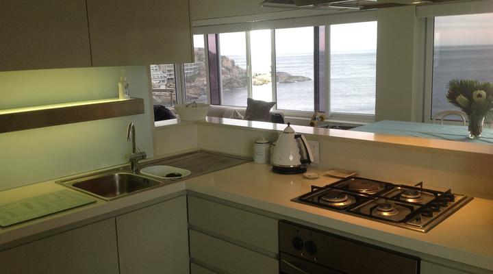 Bantry Bay Jewel on the Rocks