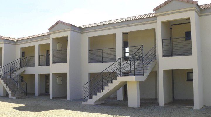 Dzuvha Village Inn