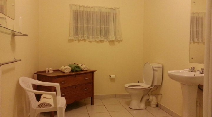 Chrizaan Guest House