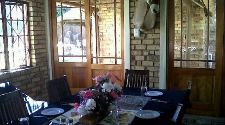 Villa de la Rosa Guest House Bloemhof