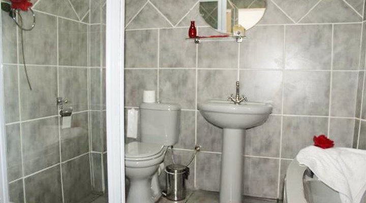 Halfway There Game Lodge