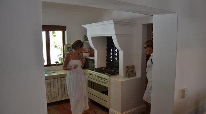 Luxury Thatched Cottage