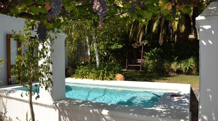 Luxury Thatched Cottage