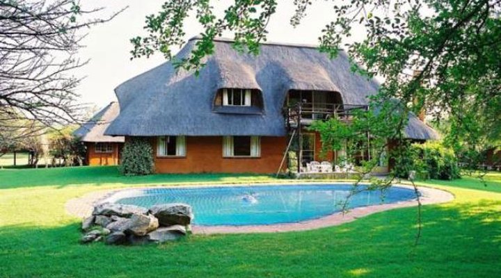 Ivy Safaris Thaba Lodge
