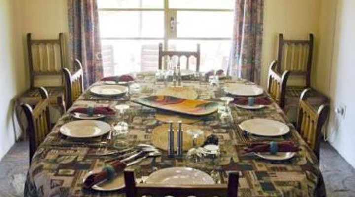 Ivy Safaris Thaba Lodge