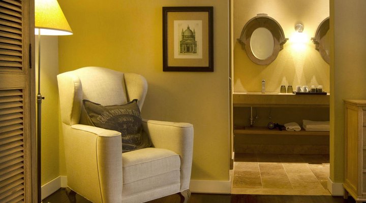 Bastión Luxury Hotel