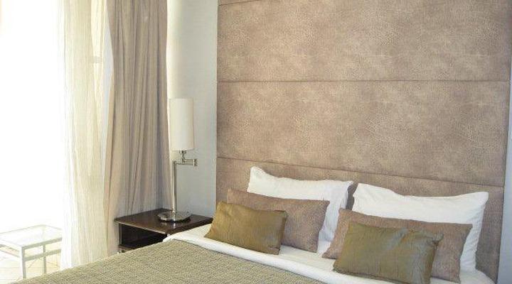 Lagoon Beach Self-catering