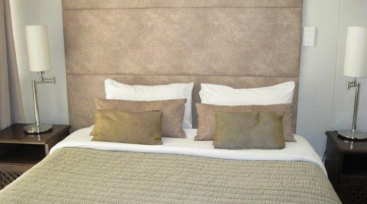 Lagoon Beach Self-catering