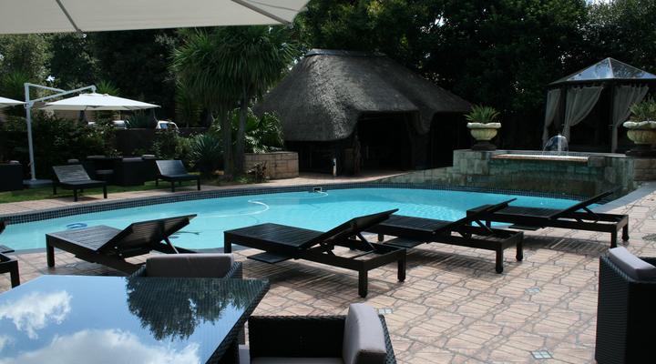 Africa Centre Airport Leisure Hotel