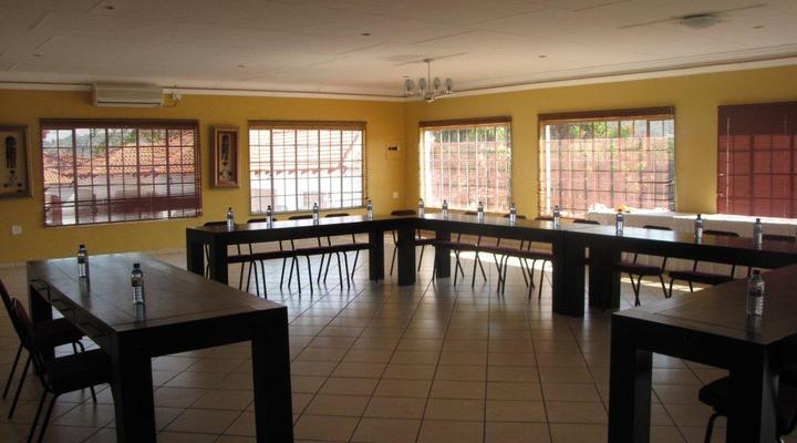 Muofhe Graceland Lodge