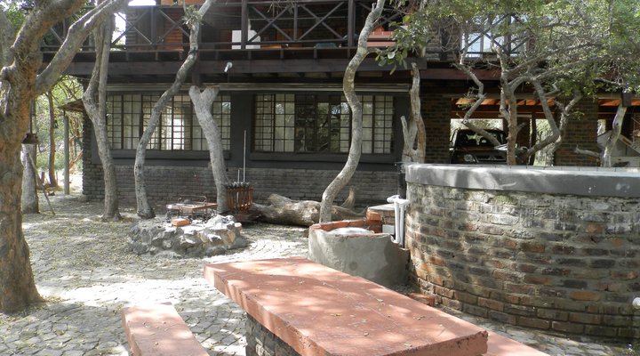 Bateleur Bush Lodge