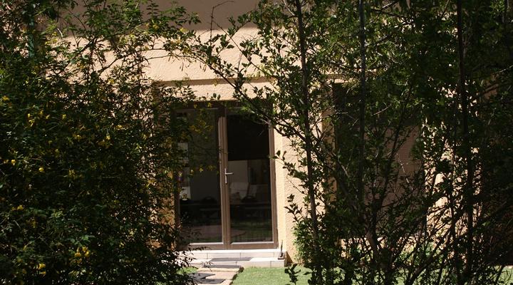 St Michelle Guest Lodge