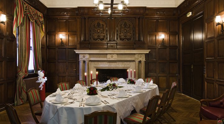 Chateau De Montvillargenne